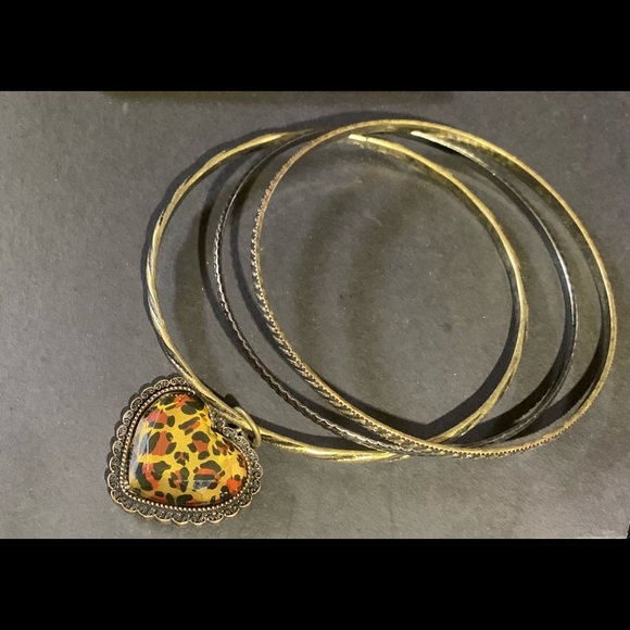 (3) Bangle Bracelets Antique Gold 1 with animal print heart - Picture 3 of 3
